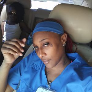 Meet your Posher, Angela